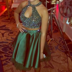 😍Gorgeous 2 Piece Formal Dress😍